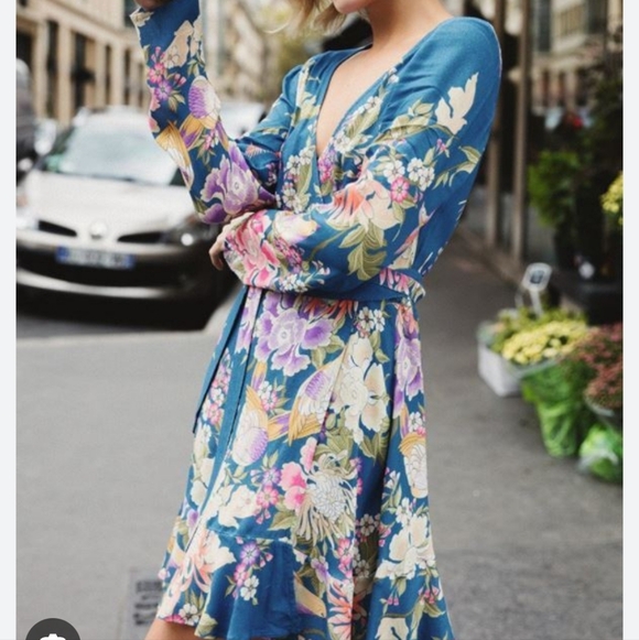 Spell & The Gypsy Blue Skies Floral Print Wrap Mini Boho Dress M - Picture 3 of 6